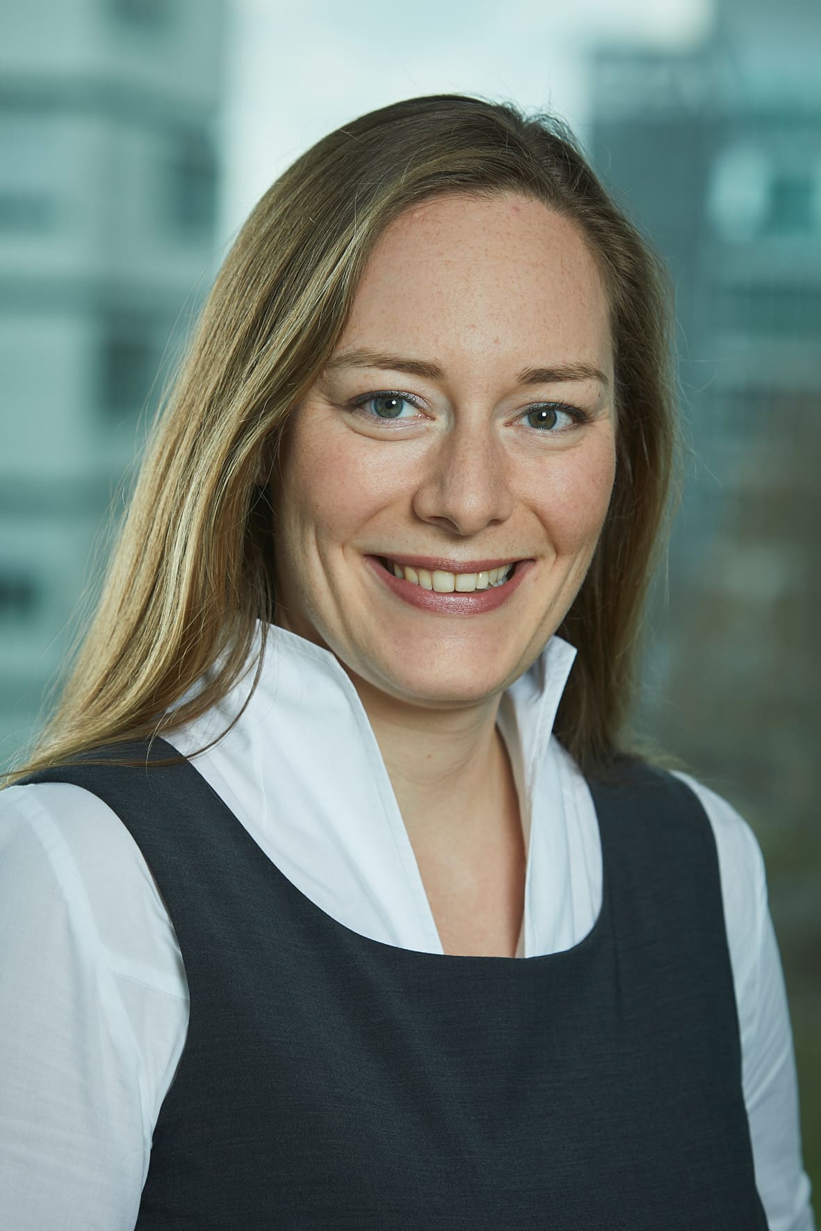 Anna Laura Riemann Portfolio Manager Leasing bei Unibail-Rodamco-Westfield